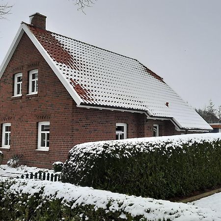 Tolles Ferienhaus In Pilsum - Ferienhaus Trientje - Mit Garten Und Ueberdachter Terrasse Esterno foto