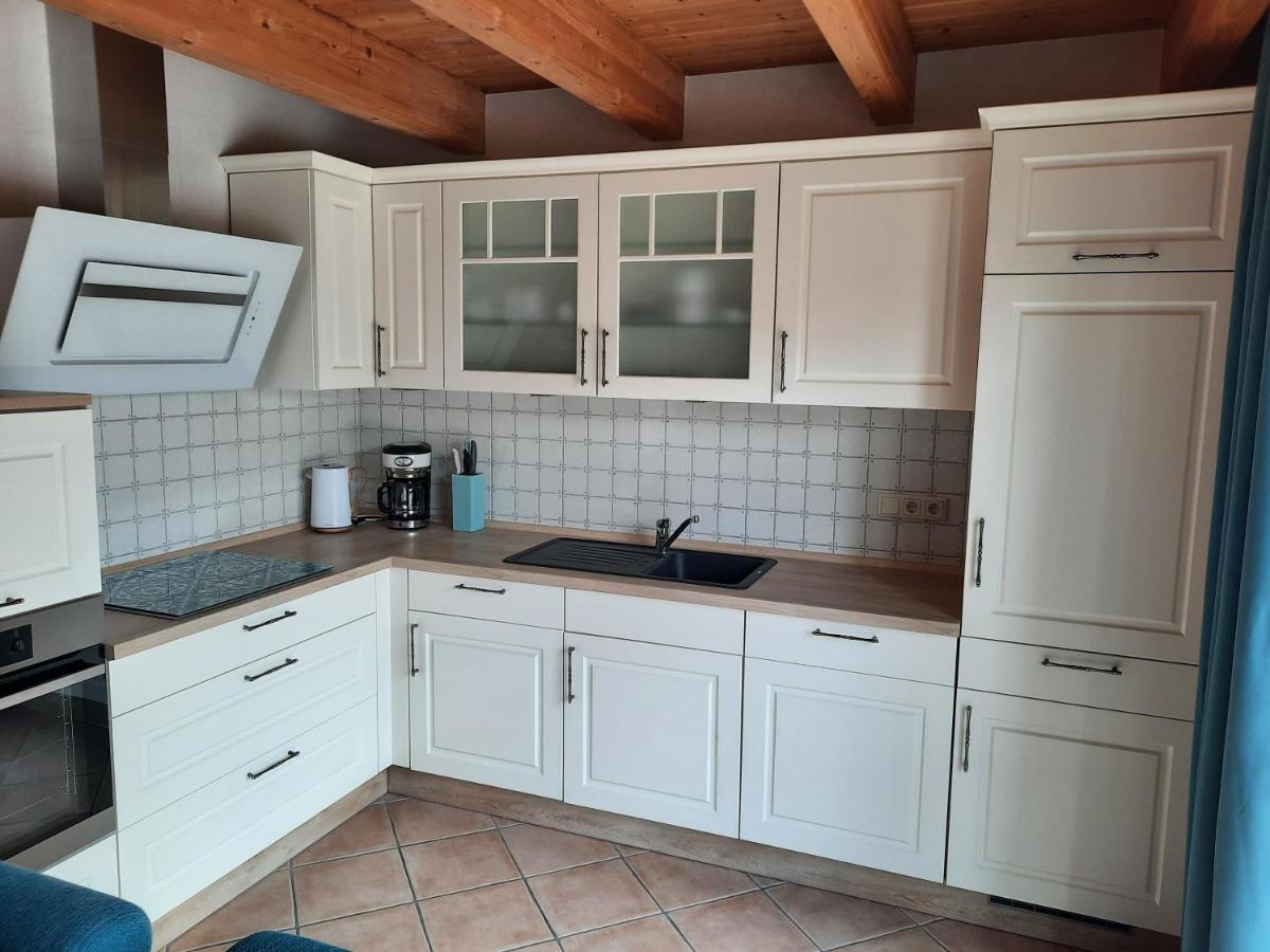 Tolles Ferienhaus In Pilsum - Ferienhaus Trientje - Mit Garten Und Ueberdachter Terrasse Esterno foto